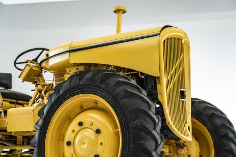 Citroën Tractor Tipo J - Photos, détails et équipements - Citroën Origins